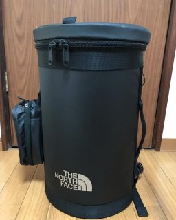 #訪問看護 #はとはと #広島
#リュック

管理者の訪問バックは、こちら。
椅子にもなるんです。
少々大きめで、重たいです。
型崩れしないのと、掃除がしやすいのと、容量が入り、中身を取り出しやすいです。
禰󠄀豆子は入っていません。

[ザノースフェイス] リュック/バッグ BC Gear Bucket Pack BCギアバケットパック NM82039 https://www.amazon.co.jp/dp/B07V2MY6ZN/ref=cm_sw_r_cp_api_glt_i_XASHG9EJ9N63TA0NQM27